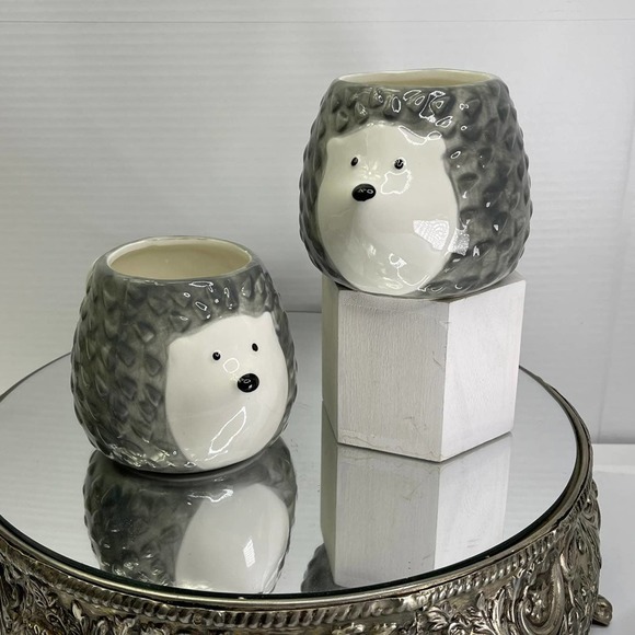 Hedge Hog Mugs by Pacific Home set of 2 Gray & White - Picture 2 of 5